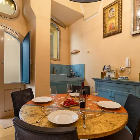 Casa Dei Conti Di Apartment